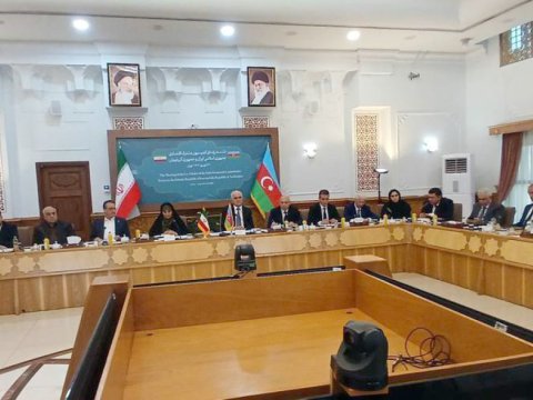 Azərbaycanla İran arasında mövcud məsələlərin həlli müzakirə olundu