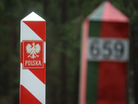 Polonya Belarus ile sınırını açıyor