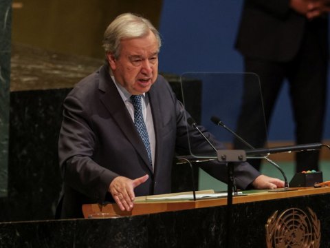 Baş katib Azərbaycanla&nbsp;Ermənistanı nümunə göstərdi