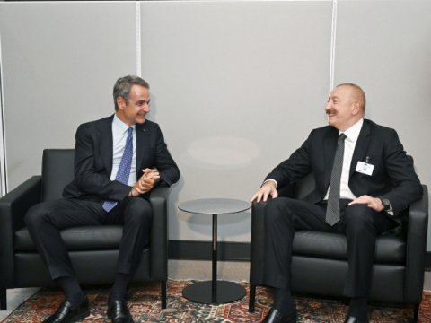 Prezident Mitsotakis ilə görüşdü