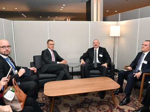 Prezident həmkarı ilə görüş keçirdi