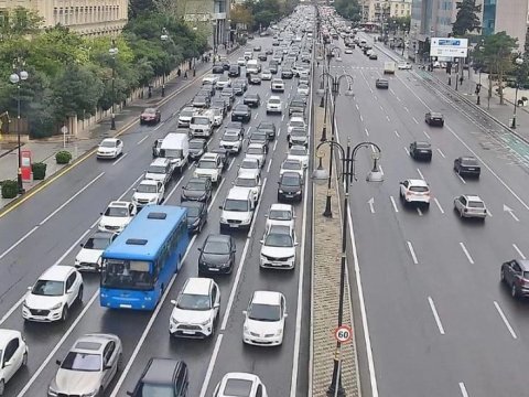 Hazırda tıxac olan yolların SİYAHISI