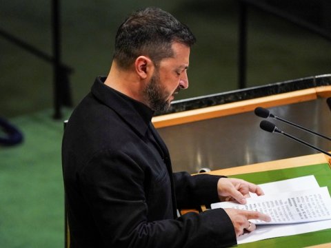 Zelenskidən dünyaya vacib MESAJ