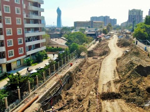 Bakıdakı yeni yolun inşasından GÖRÜNTÜLƏR