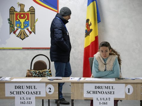 Rusiya və Qərb bazar günü Moldovada “savaşacaq” - TƏHLİL