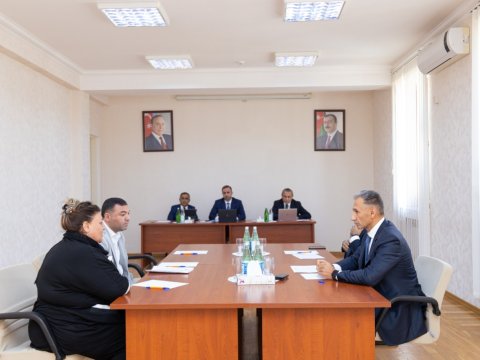 Nazir Rəşad Nəbiyev Oğuzda vətəndaşları qəbul edib&nbsp;-&nbsp;FOTOLAR