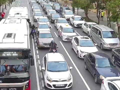 Həftənin son iş günündə Bakıda tıxac