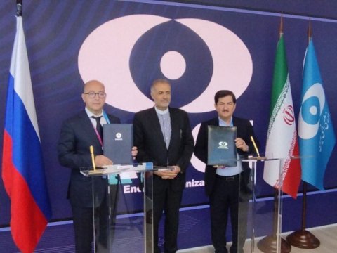 İran Rusya ile 26 milyarlık sözleşme imzaladı