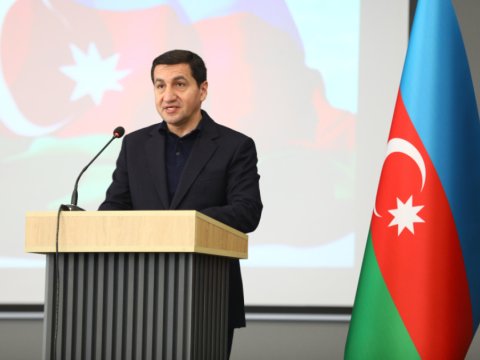 Prezidentin köməkçisi Nyu-Yorkdan Vətənə qayıdışı ilə bağlı paylaşım etdi