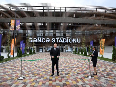 İlham Əliyev Gəncə şəhər stadionunun açılışını etdi - FOTOLAR