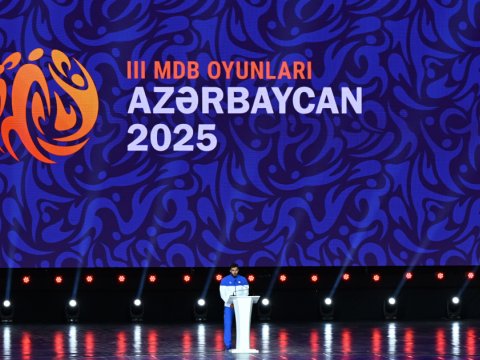 MDB oyunlarının açılış mərasimindən GÖRÜNTÜLƏR