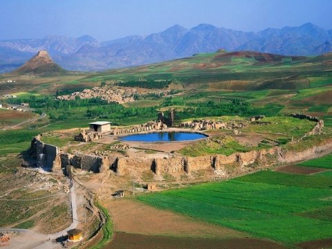 &ldquo;Bir Elin Manifesti&rdquo; - O dağlarda gəzən ruh