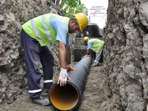 Əhalinin üçdə birinin müasir kanalizasiya xidmətlərinə çıxışı var