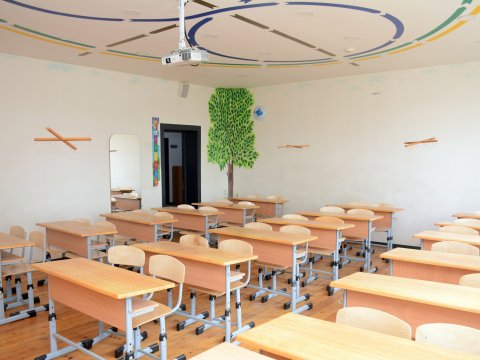 Bakıda məktəblər birləşdirildi - RƏSMİ