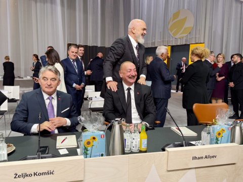 Prezident “Avropa Siyasi Birliyi”nin Zirvə toplantısının plenar sessiyasında - FOTO