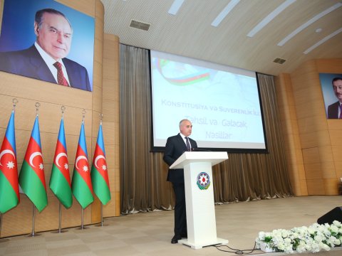 Binəqədidə &ldquo;Konstitusiya və Suverenlik İli: Təhsil və Gələcək Nəsillər&rdquo; adlı təhsil konfransı keçirildi - FOTOLAR