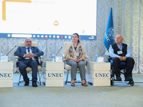 UNEC-də beynəlxalq konfrans keçirilir - FOTO