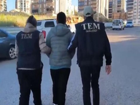 Türkiye\'de FETÖ operasyonu - 64 kişi gözaltına alındı