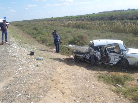 Biləsuvarda ağır qəza - Ölən var