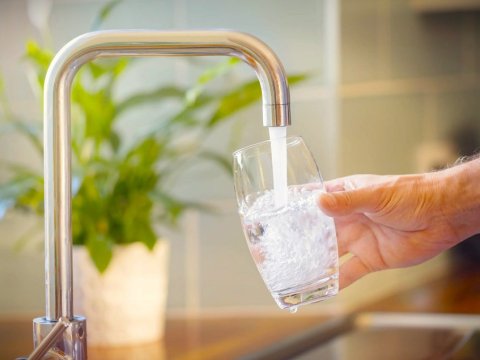 Suyu israf edən çox, qənaət edən az ödəyəcək -  Deputat diferensial tarifləri izah etdi