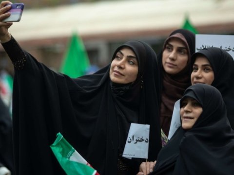 İranda hicab qanunu LƏĞV EDİLİB?