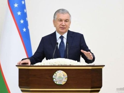 Daha bir ülkenin lideri Azerbaycan\'a geliyor