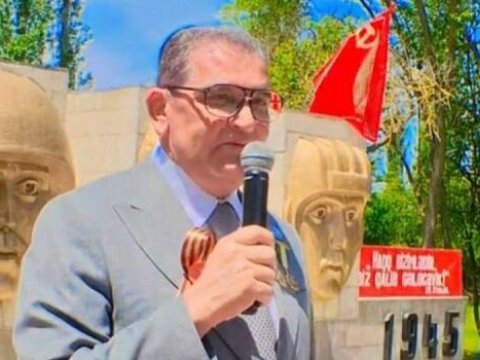 Saleh Səmədovun həbs müddəti uzadıldı