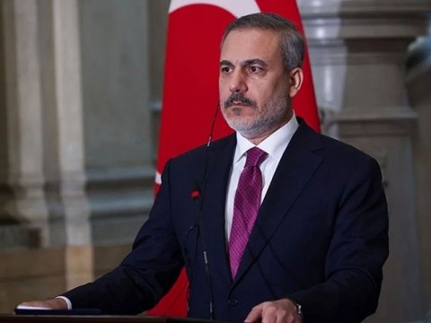 Hakan Fidan Azərbaycanda səfərdədir