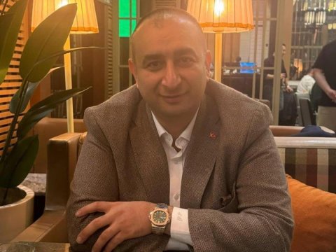 İstanbulun mərkəzində tanınmış vəkil öldürüldü