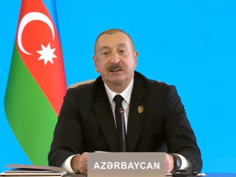 Türk dövlətlərinin vahid güc mərkəzi kimi çıxış etməsi vacibdir