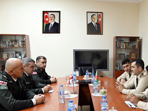 Azərbaycanla Gürcüstanın hərbi mütəxəssisləri görüşdü - FOTO
