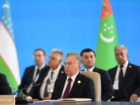 “Əbədi dostluq və qardaşlıq” haqqında müqavilə imzalayaq! - Mirziyoyevdən TƏKLİF