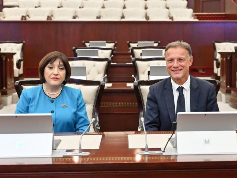 Sahibə Qafarova Xorvatiya parlamentinin sədri ilə görüşüb