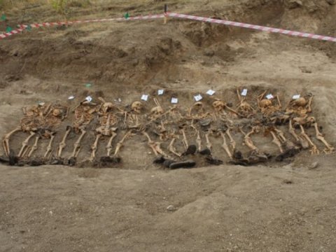 Azad edilmiş ərazilərdə 29 kütləvi məzarlıq aşkar edilib