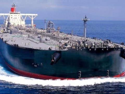 Hindistan Rusiya neftinin 1 barelini 2,5 dollara alacaq