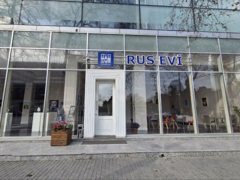 Bakıdakı Rus evi bərpa ediləcək? - AÇIQLAMA