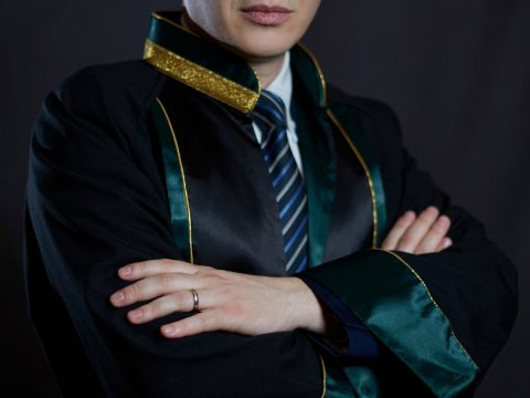 Vəkilliyə imtahan keçiriləcək