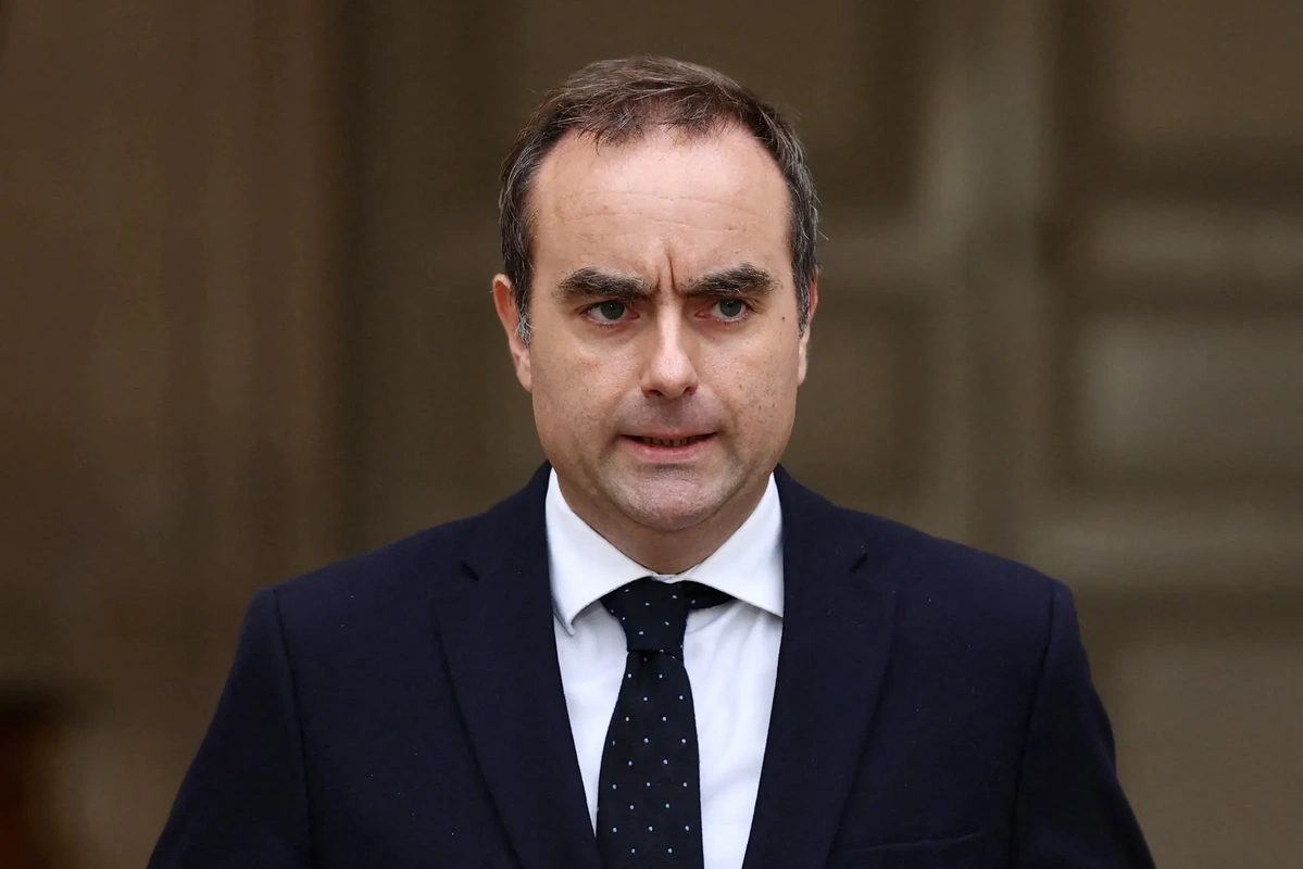 Makron onu yenidən baş nazir təyin etdi 