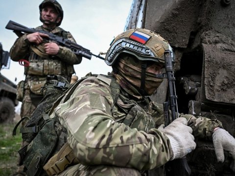 Rusiya Ukrayna ordusunun müdafiəsini belə yarır