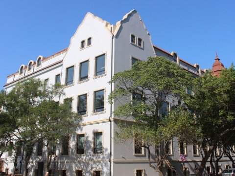 Bu universitetin tələbələrinə iki yeni təqaüd veriləcək - MƏBLƏĞ