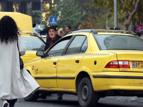 Женщины без хиджаба на улицах Тегерана - Что происходит в Иране? - ФОТО