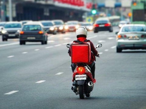 Azərbaycanda qanun dəyişir - Moped üçün sürücülük vəsiqəsi tələb oluncaq