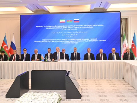 Bakıda Azərbaycan-Rusiya-İran görüşü keçirildi - FOTO