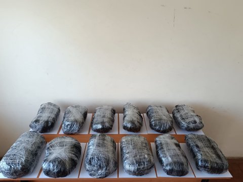 İrandan Azərbaycana narkotik keçirilməsinin qarşısı alındı