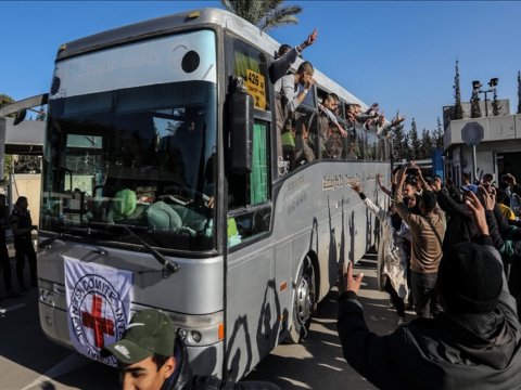 154 fələstinli məhbus Misirə gətirildi