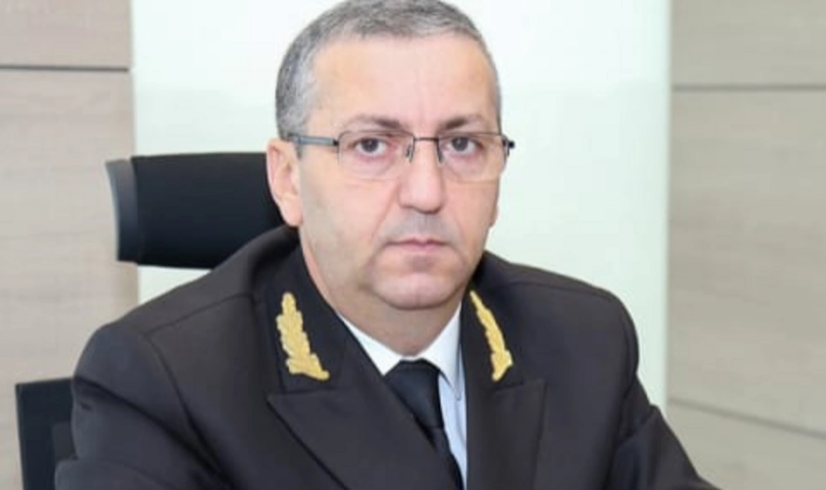 Rauf Vəliyevin birinci müavini işdən çıxarıldı