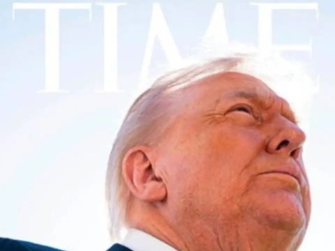 Трамп разозлился из-за этой фотографии: “Мои волосы стёрли”