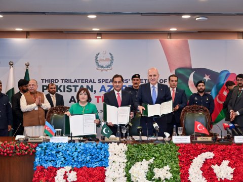 Parlament sədrləri İslamabad Bəyannaməsni QƏBUL ETDİ