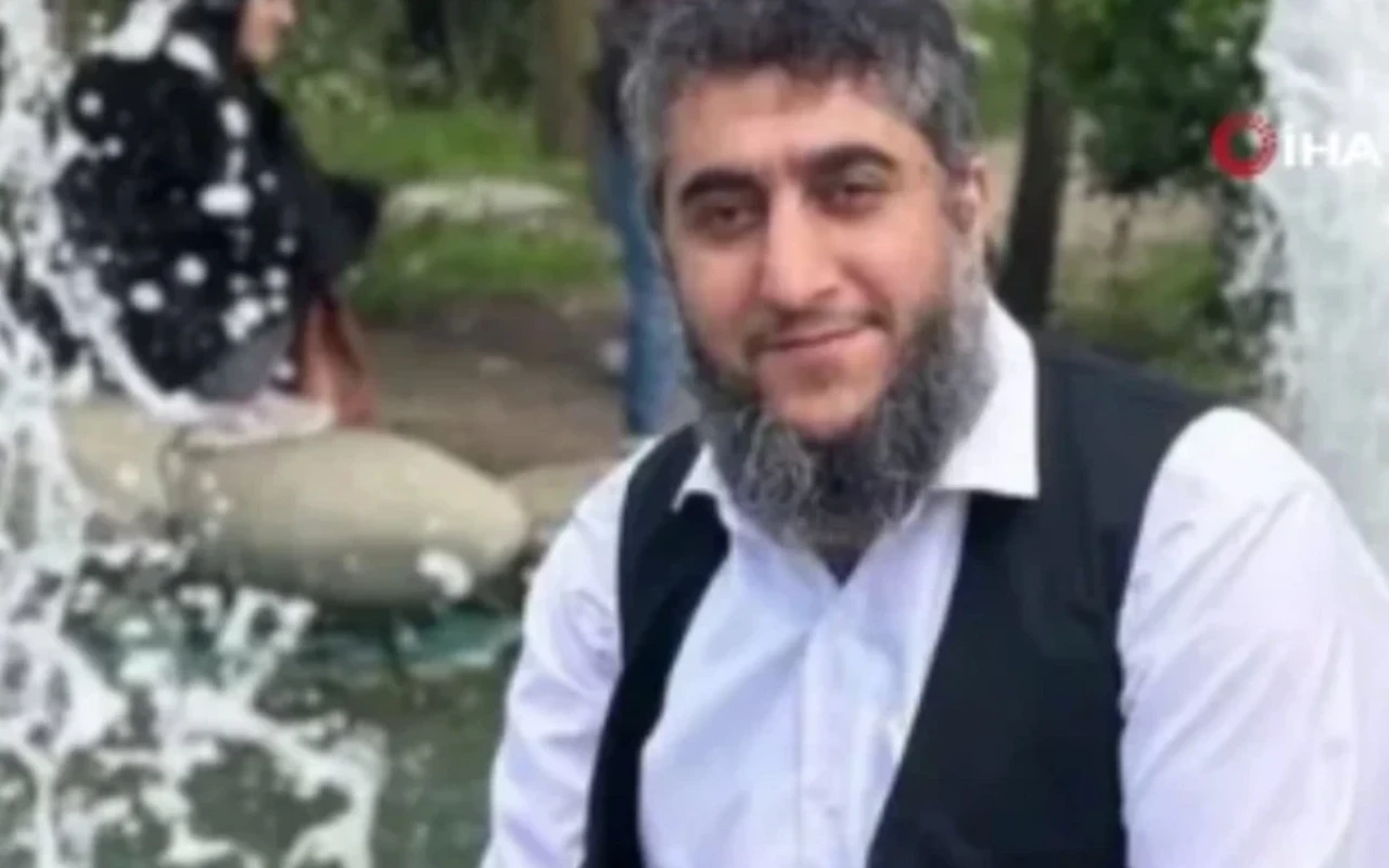 İranlı müxalif İstanbulda öldürüldü