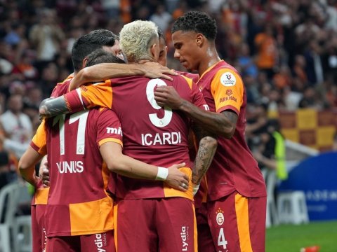 "Qalatasaray" Ermənistandan futbolçu alır